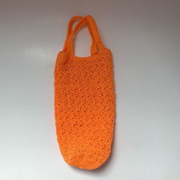 🧶Crochet Bottle Case with Handle - Picture 2 of 5